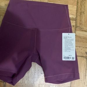 lululemon Women's Wunder Train Short 6”